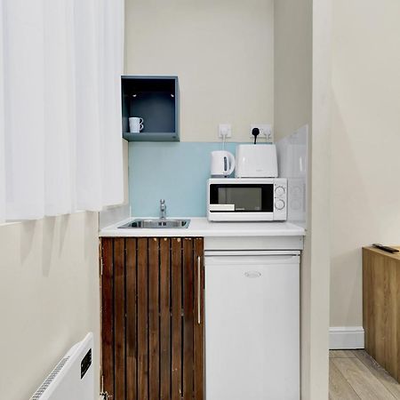 Chic Stay In Лондон Екстериор снимка